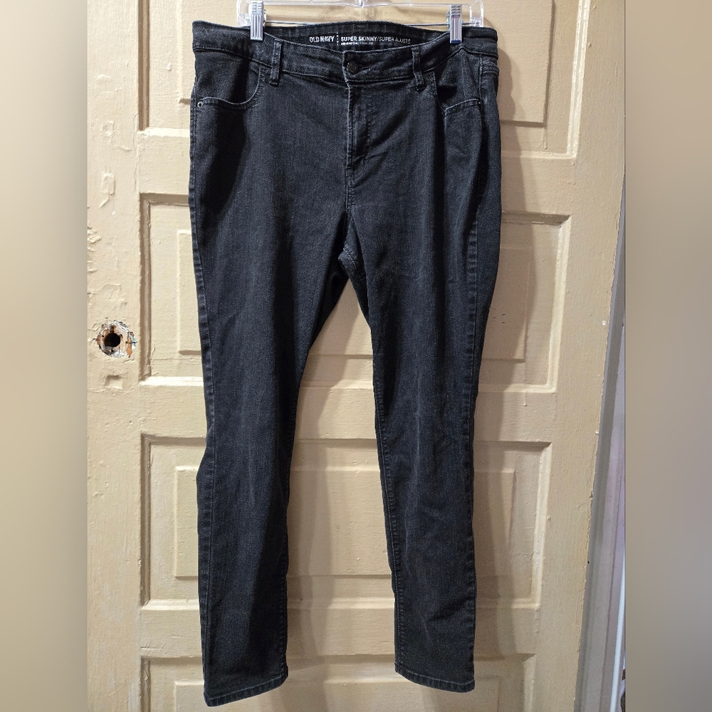 Old Navy Super Skinny Mid Rise Black Denim Jeans Size: 16